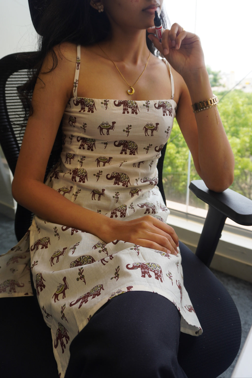 Gajgamini Laceback Short Kurti close-up