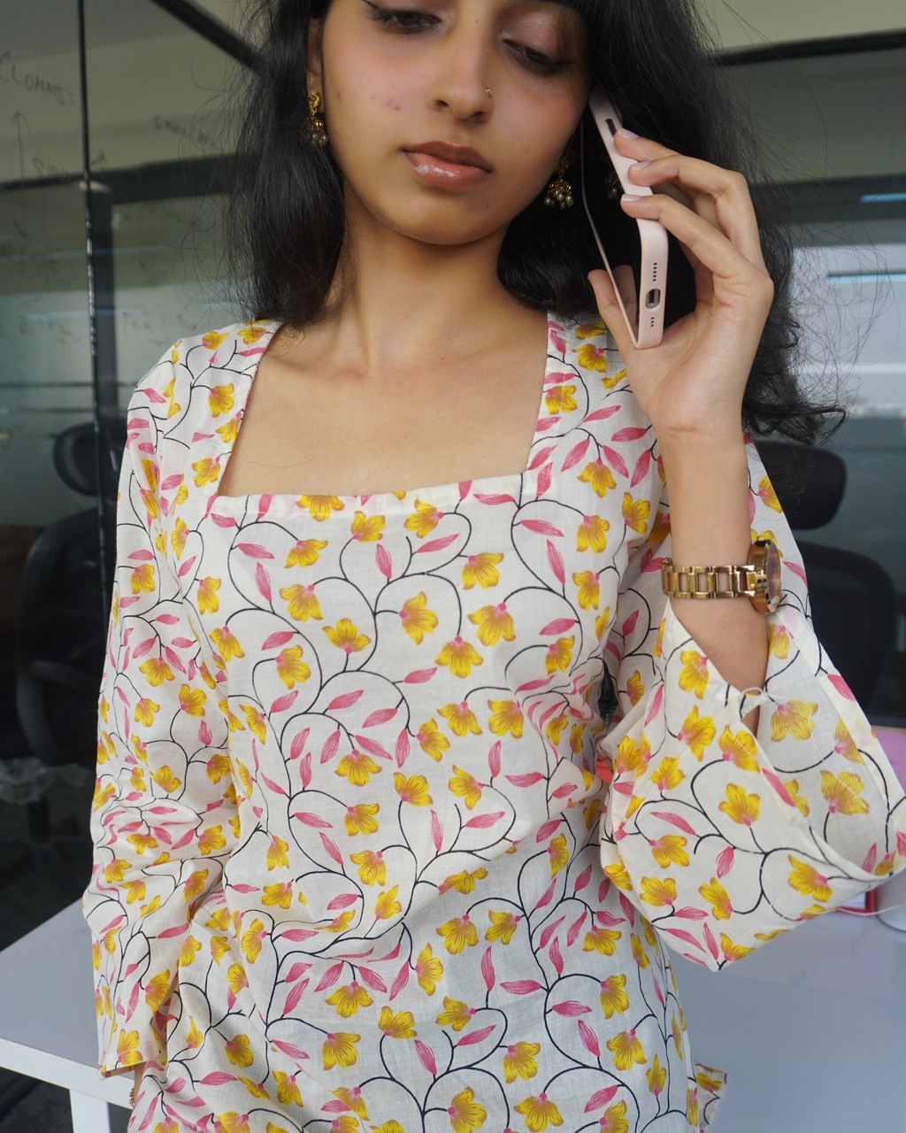 Pankhudi Square neck Short Kurti neckline close-up
