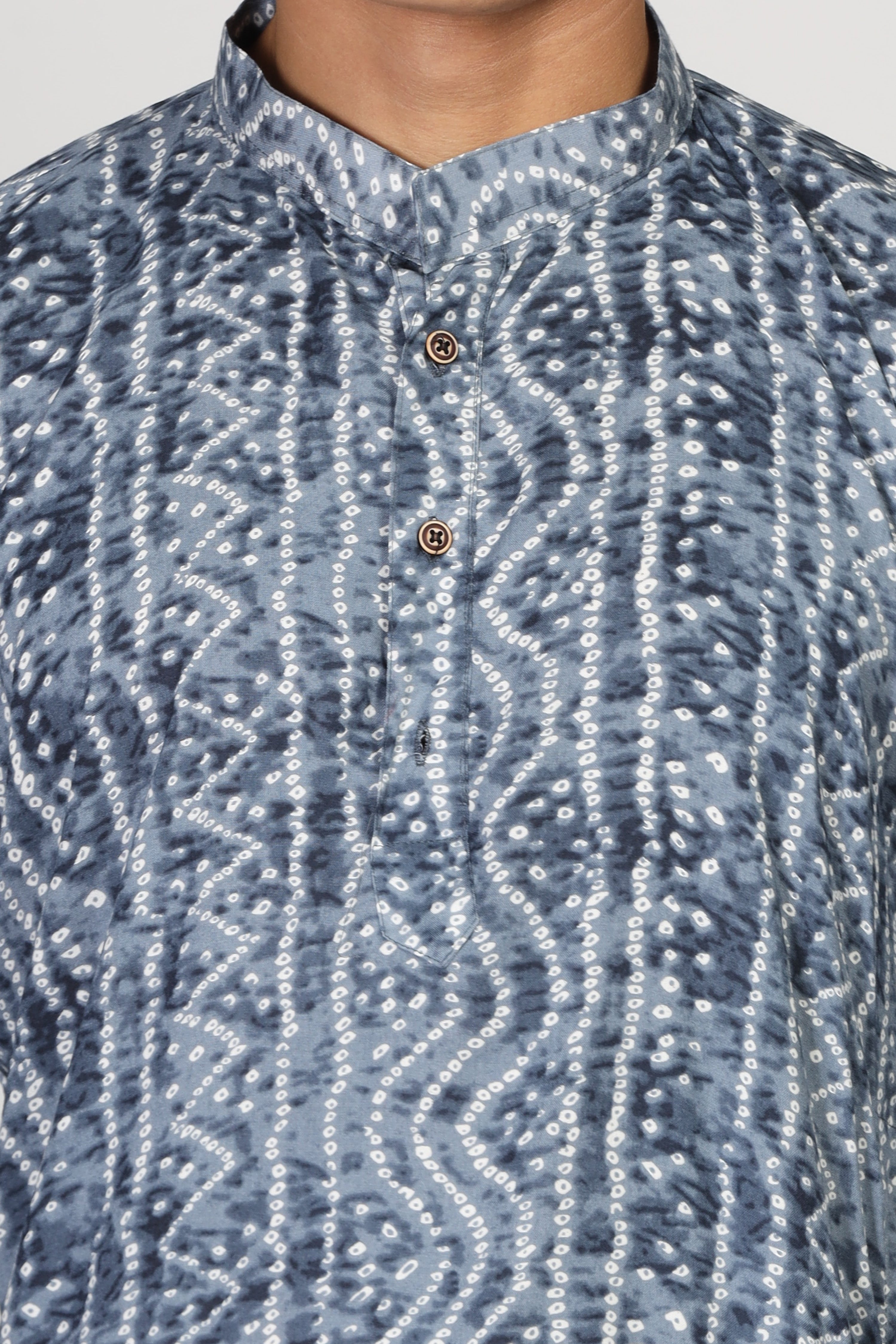 Ash Anokha Kurta